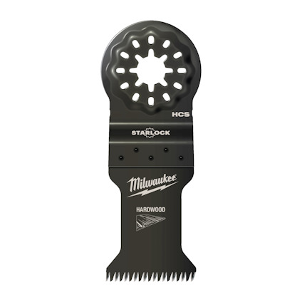 Svart Starlock-insticksblad märkt "Milwaukee" och "HARDWOOD", med vassa tänder på ena sidan.